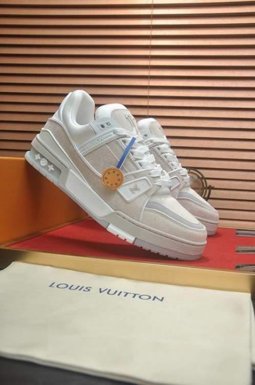 Picture of Louis Vuitton Shoes _SKULVsz35-4039-46mnf060816461